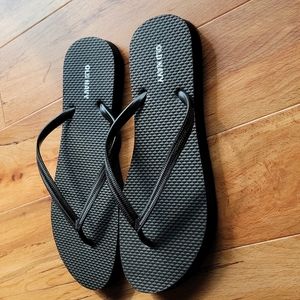 Old navy flip flops